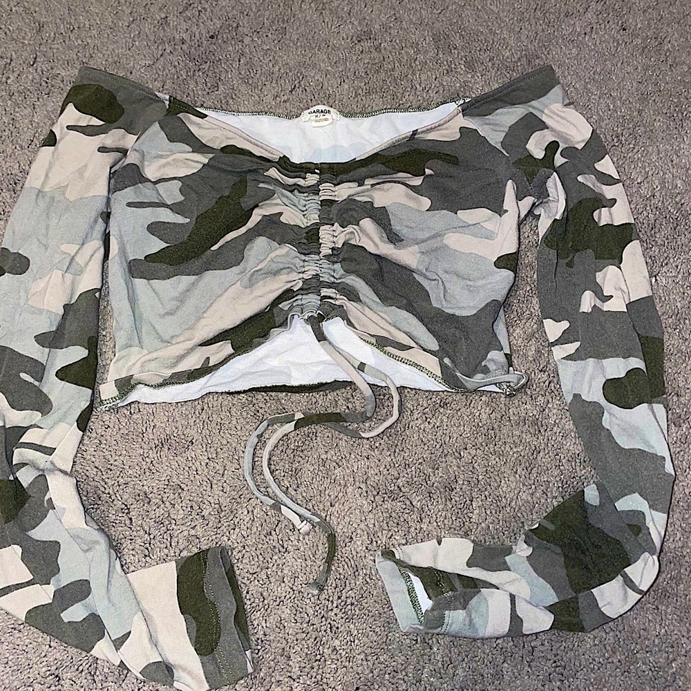 Garage crop top